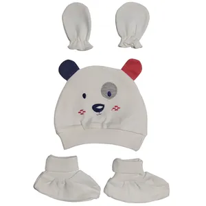 ست کلاه و پاپوش و دستکش نوزادی ماماس اند پاپاس مدل Happy Bear
