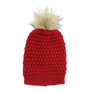 کلاه بچگانه مدل آرامش رنگ زرشکی