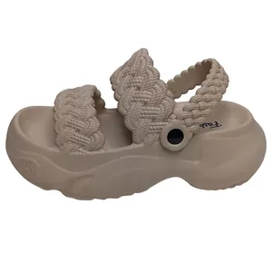 صندل زنانه پاپا مدل بافتی کد 1650-CR