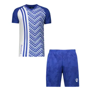 ست تی‌شرت آستین کوتاه و شلوارک ورزشی مردانه مکرون مدل ویو