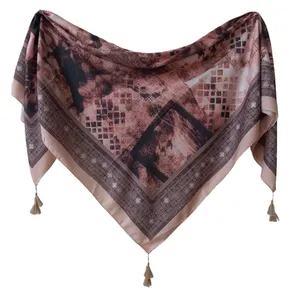 روسری زنانه مدل پازلی منگوله دار