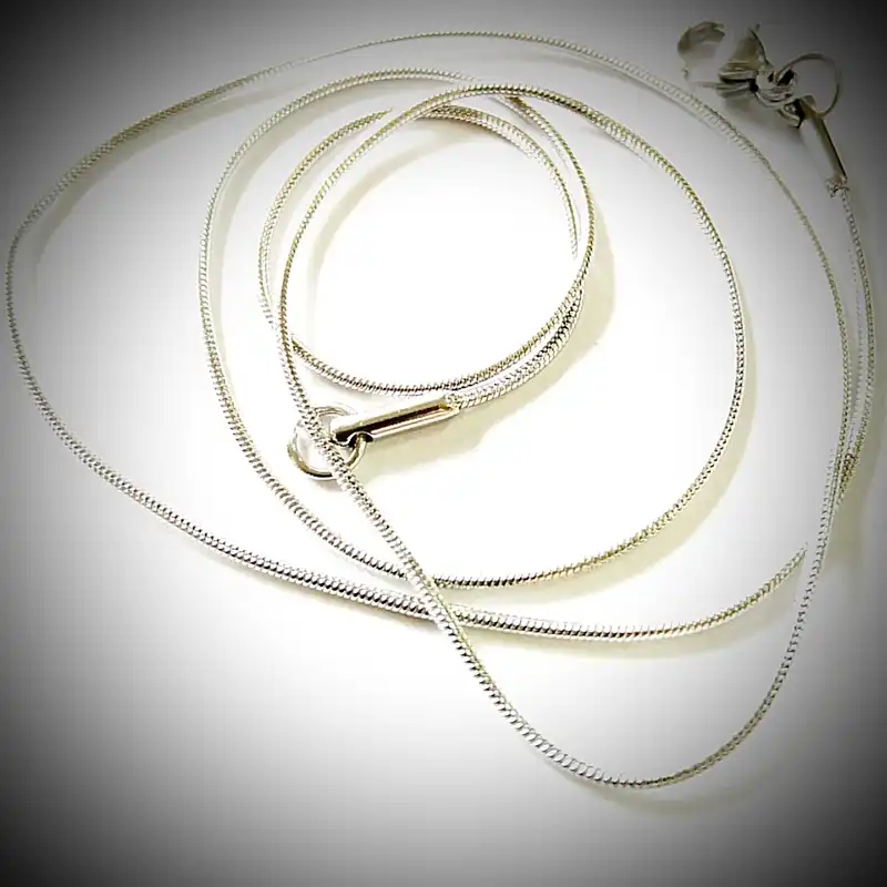 زنجیر زنانه مدل ماری استیل 02