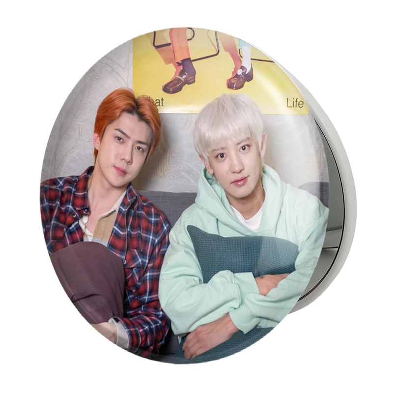 آینه جیبی خندالو طرح سهون و چانیول گروه اکسو EXO مدل تاشو کد 16818 