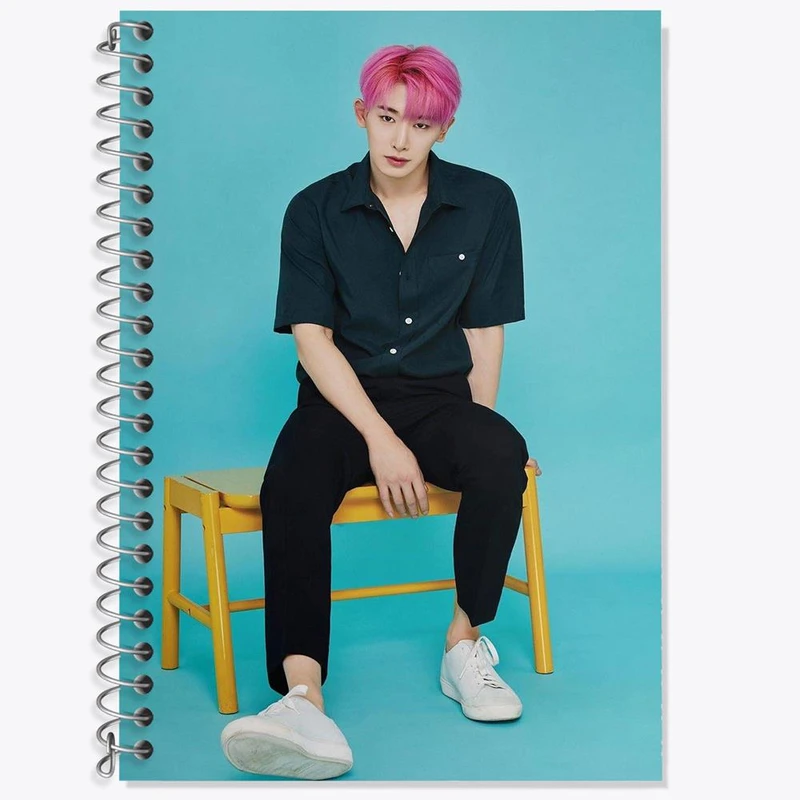 دفتر زبان 50 برگ خندالو مدل دو خط طرح ونهو گروه مانستا اکس Monsta X کد 21193