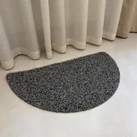 پادری مدل اسفنجی نیم دایره سایز 75x45 سانتی&zwnj;متر مناسب برای فضای بیرونی