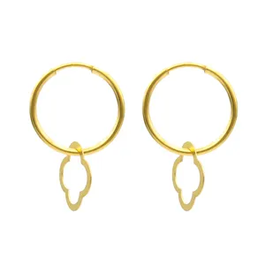 گوشواره طلا 18 عیار زنانه کاپانی مدل حلقه ای با آویز کد KE016