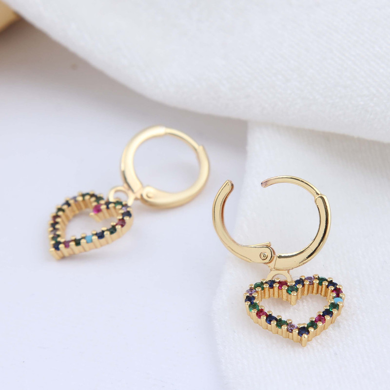 گوشواره زنانه بازرگانی میلادی مدل حلقه ای قلبی کد GZN_320