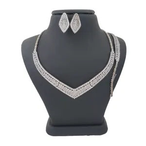 نیم ست نقره زنانه ترمه ۱ مدل مجلسی کد S 0044