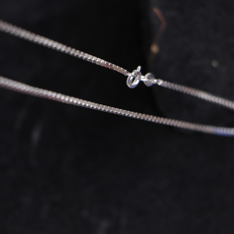 زنجیر نقره زنانه مدل ونزی کد NS068