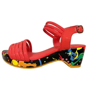 صندل دخترانه کد TOOBACO_REBLDM98