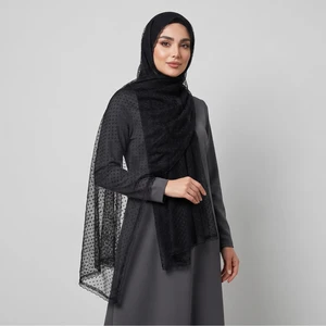 شال زنانه مدل توری خالخالی دور دانتل دار تابستانی