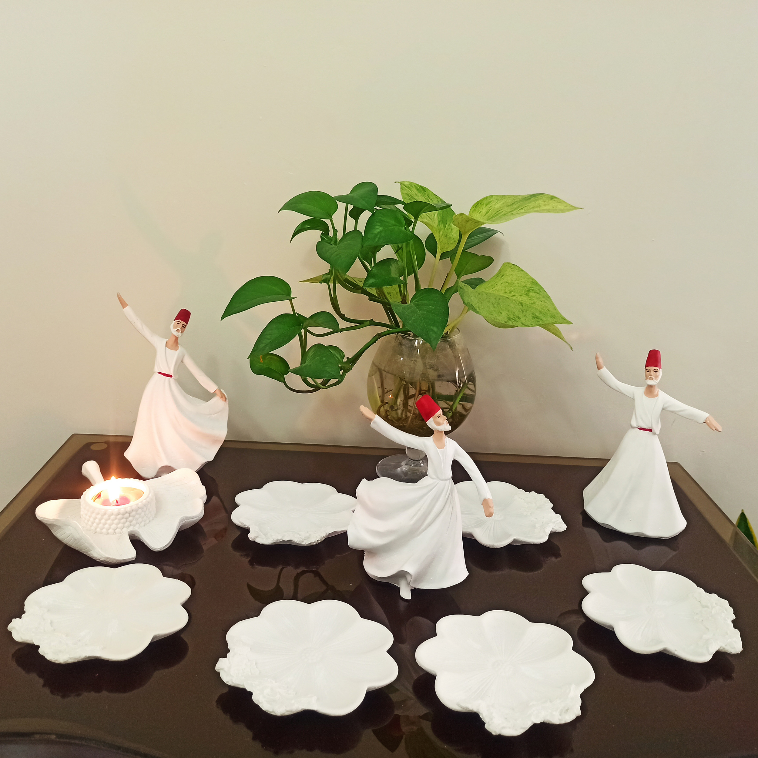 مجموعه ظروف هفت سین 10 پارچه مدل رقص سماع کد 04 مجموعه ظروف هفت سین 10 پارچه مدل رقص سماع کد 04