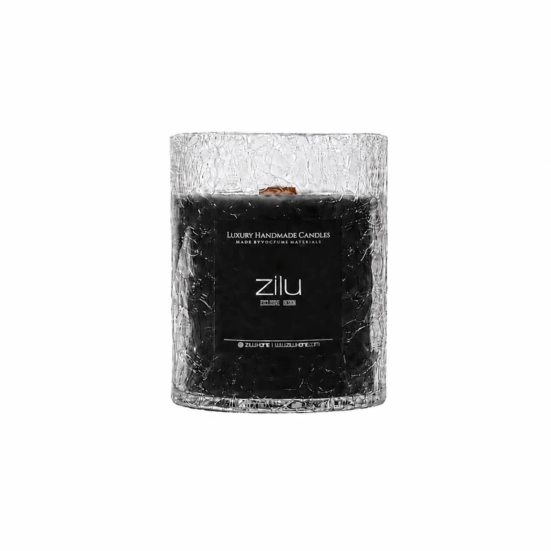 شمع لیوانی معطر زیلو مدل تَرَک با رایحه آدامس بادکنکی زمان اتمام 50 ساعت