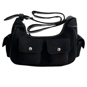 کیف دوشی زنانه مدل جیر طرح جیب دار 