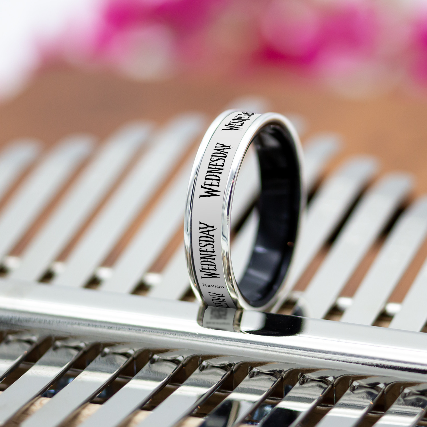 انگشتر ناکسیگو مدل شب تاب طرح ونزدی کد RB15588