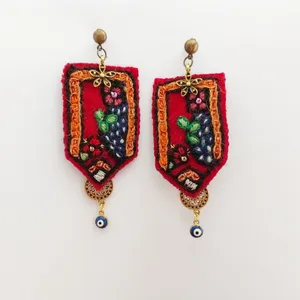گوشواره دست دوز زنانه مدل چشم