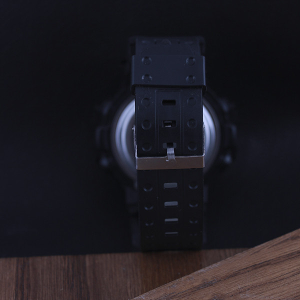 ساعت مچی دیجیتال مدل LE 3740 -ME