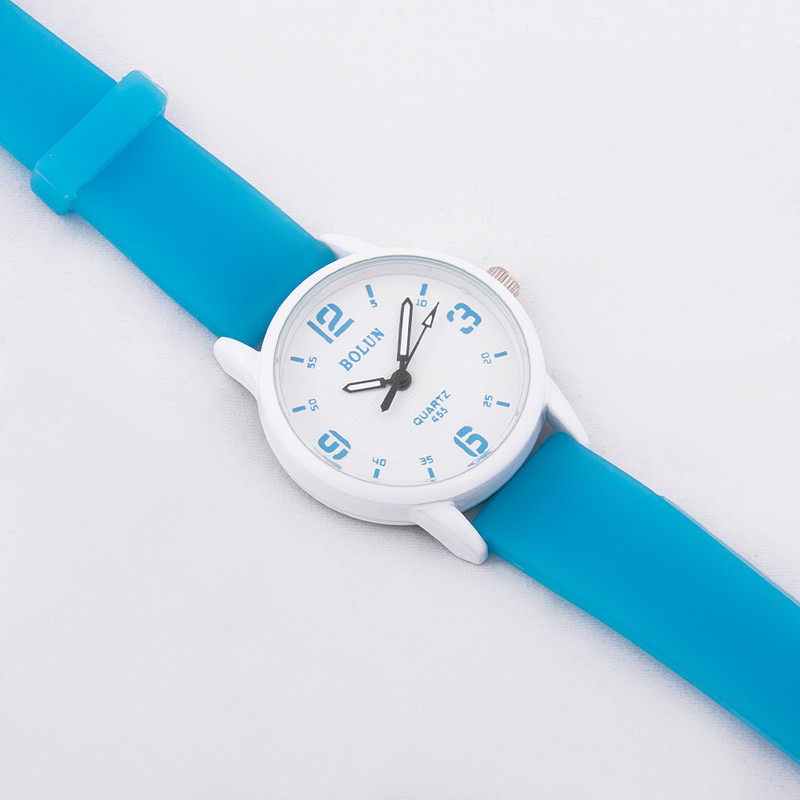 ساعت مچی عقربه ای بچگانه کد A244 ساعت مچی عقربه ای بچگانه کد A244