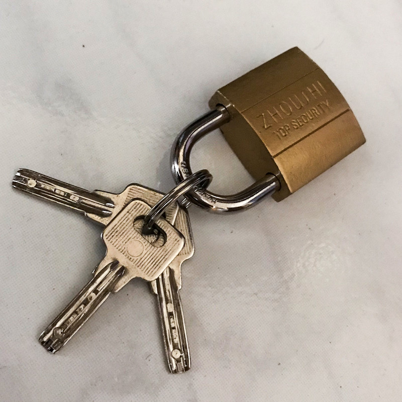 قفل آویز زوشی کد 8032