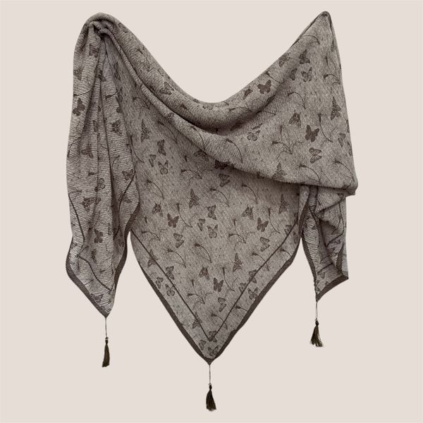 روسری زنانه مدل پلیسه بریشکا نخی مزون دوز قواره بزرگ 