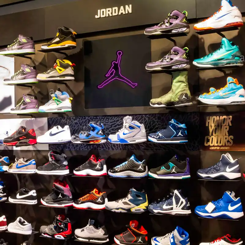 چراغ دیواری نئون دیزاین طرح Jordan-BL_PN