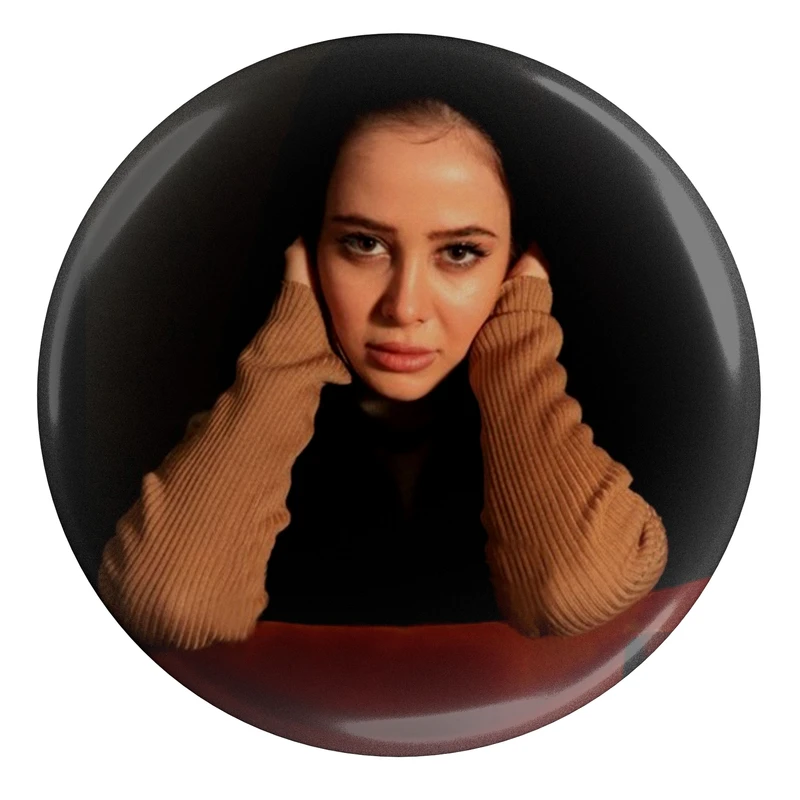 مگنت مدل بازیگر الناز حبیبی S8058