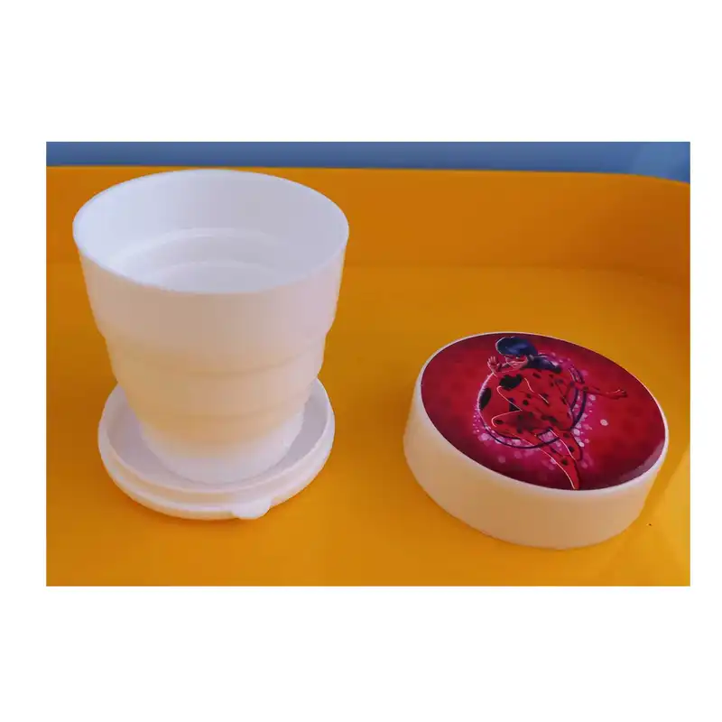 لیوان کودک مدل دختر کفشدوزکی کد 2