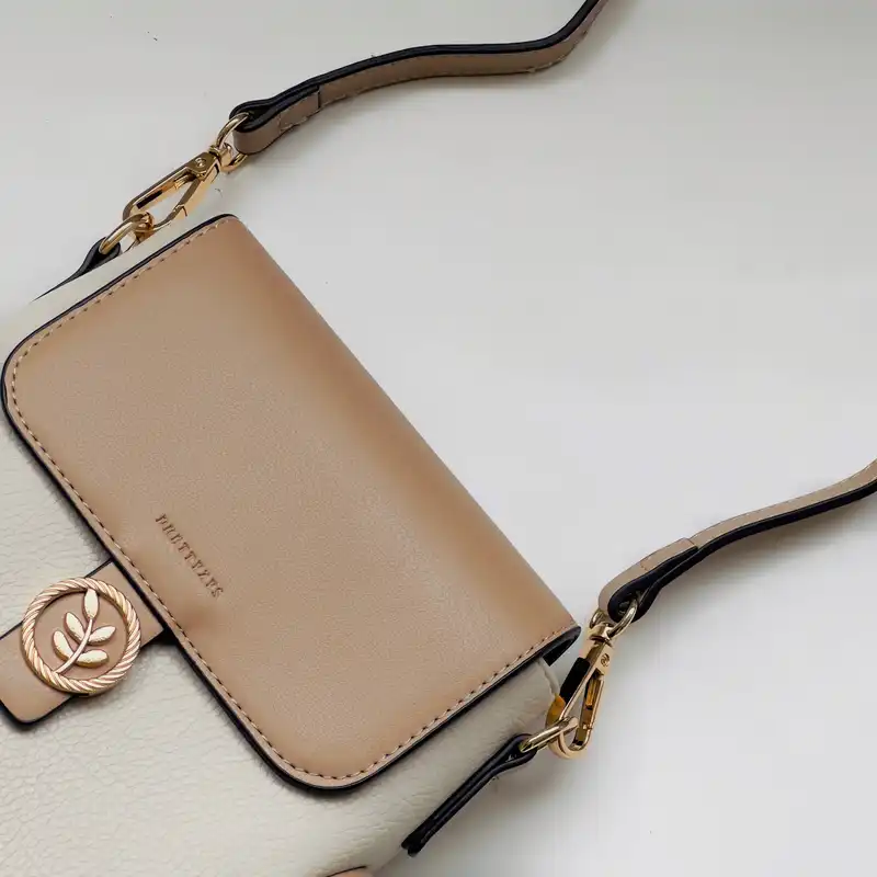 کیف رودوشی زنانه پرتیزس مدل بند دار کد 101003