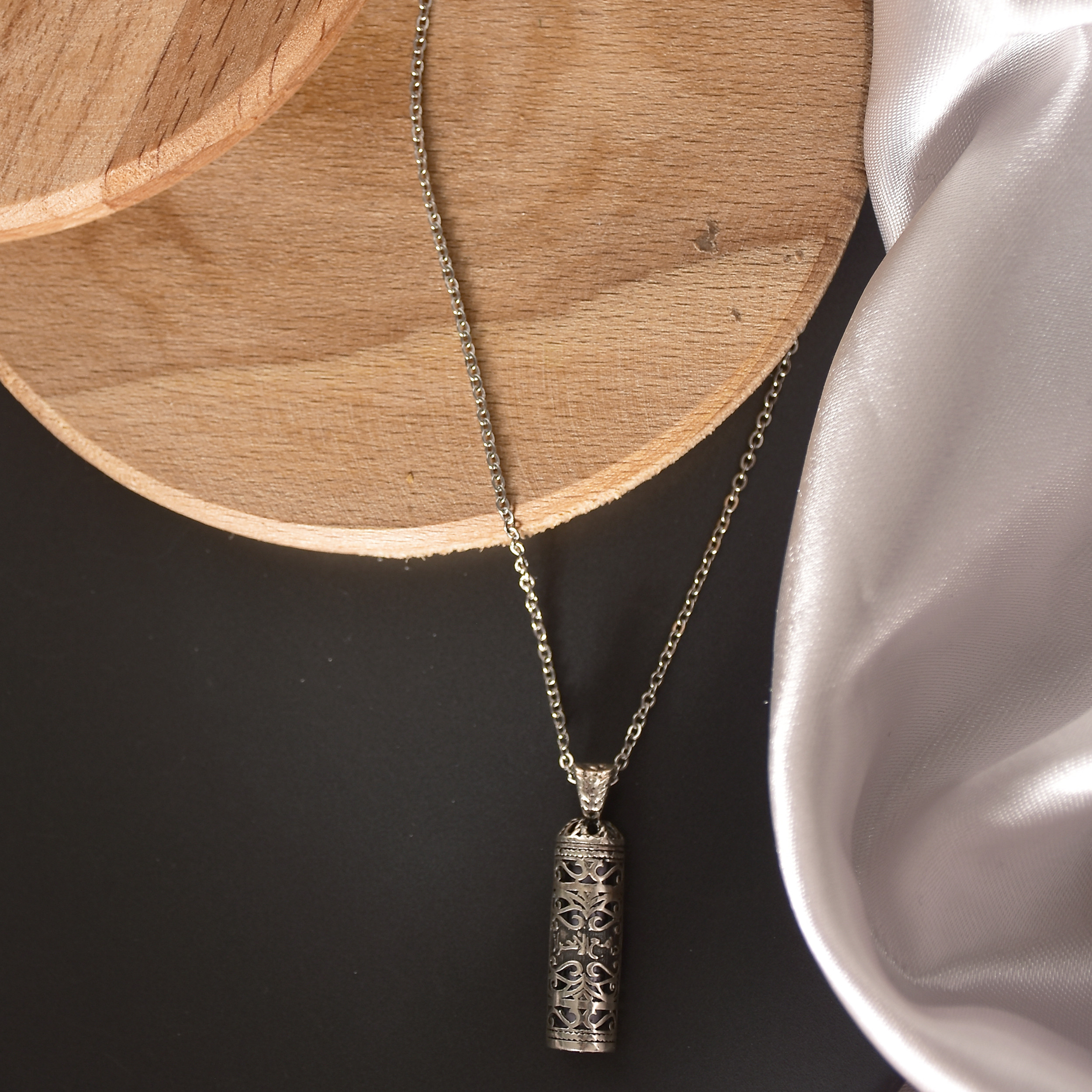 آویز گردنبند نقره نقره جات لطفی کد JHN010