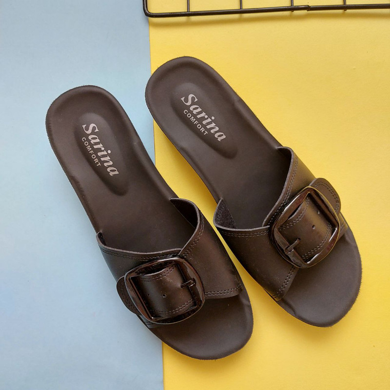 دمپایی زنانه مدل دنیا جی جی