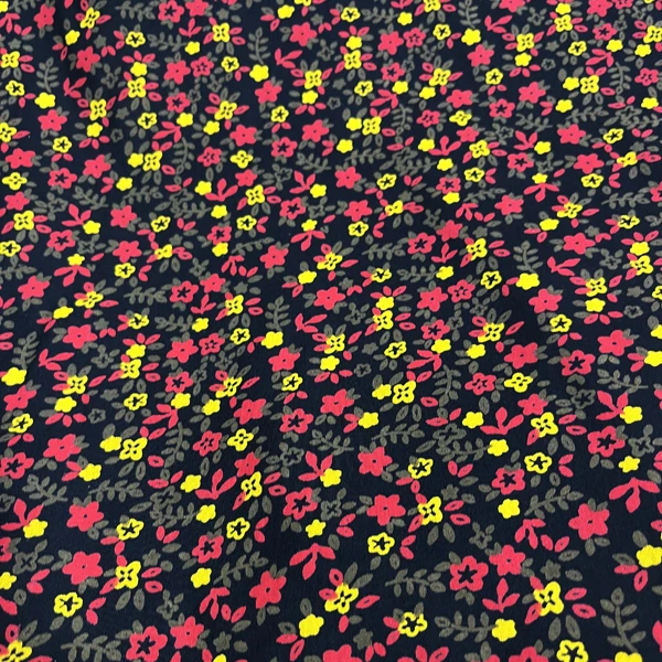 پارچه لباس عرض 1.5 متر مدل کاتانا رنگ قرمز