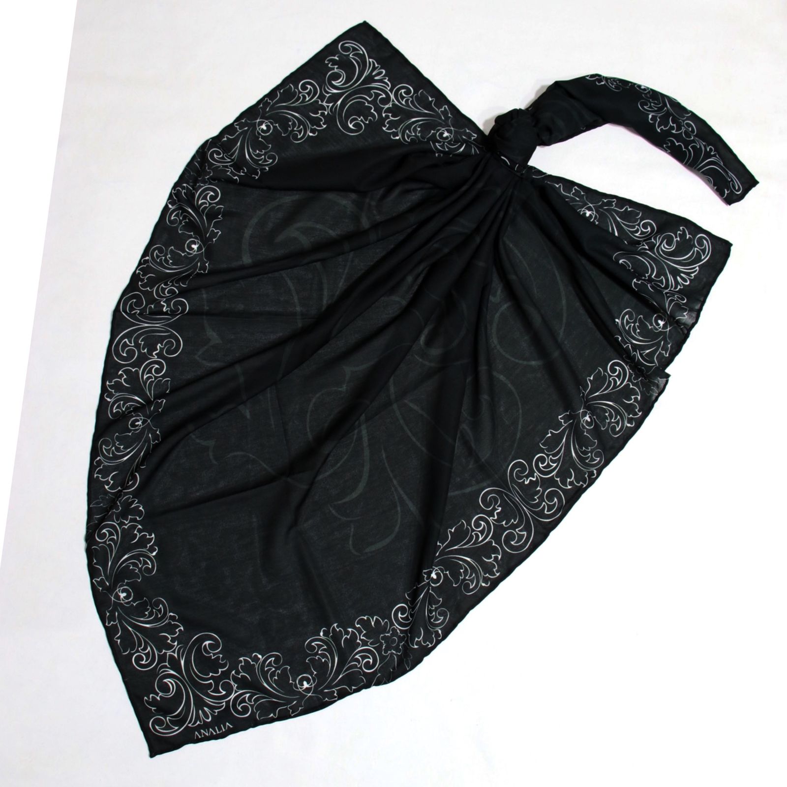 روسری زنانه مدل نخی خنک حاشیه دار ساده کد 7010 -  - 2