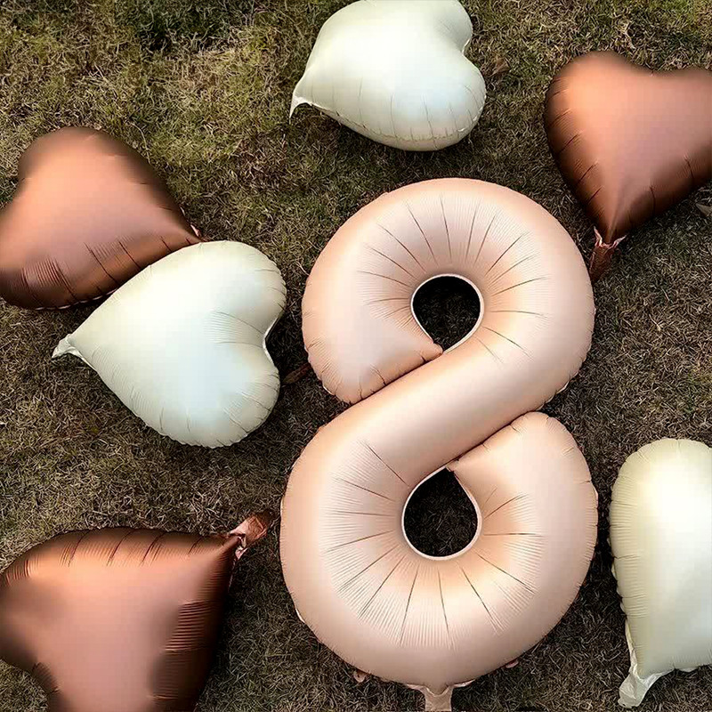 بادکنک فویلی هوس اف بیرتا مدل عدد 8