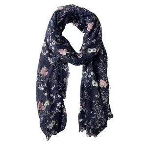 شال زنانه آی ام مدل شاپرک