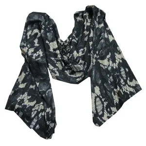 شال زنانه مدل نخی چهار فصل کد WM445