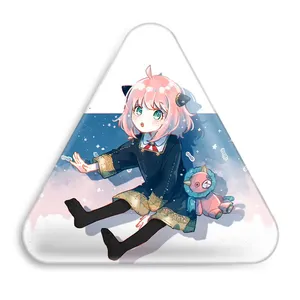 پیکسل خندالو طرح انیا فورجر انیمه اسپای ایکس فمیلی Spy x Family مدل مثلثی کد 17703