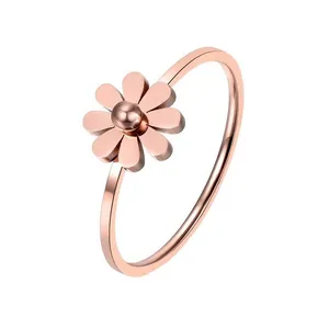  انگشتر طلا 18 عیار زنانه قیراط طرح گل کد GH3170