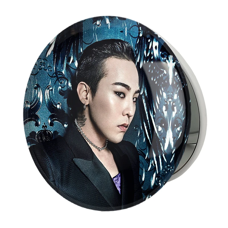 آینه جیبی خندالو طرح جی دراگون گروه بیگ بنگ BIGBANG مدل تاشو کد 12573 