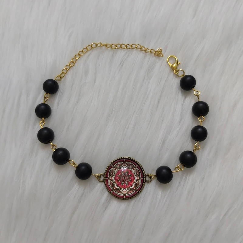 دستبند دخترانه مدل مهره ای رزین کد rez112