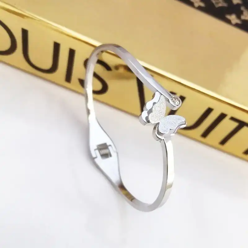 دستبند زنانه مدل پروانه کد 87132