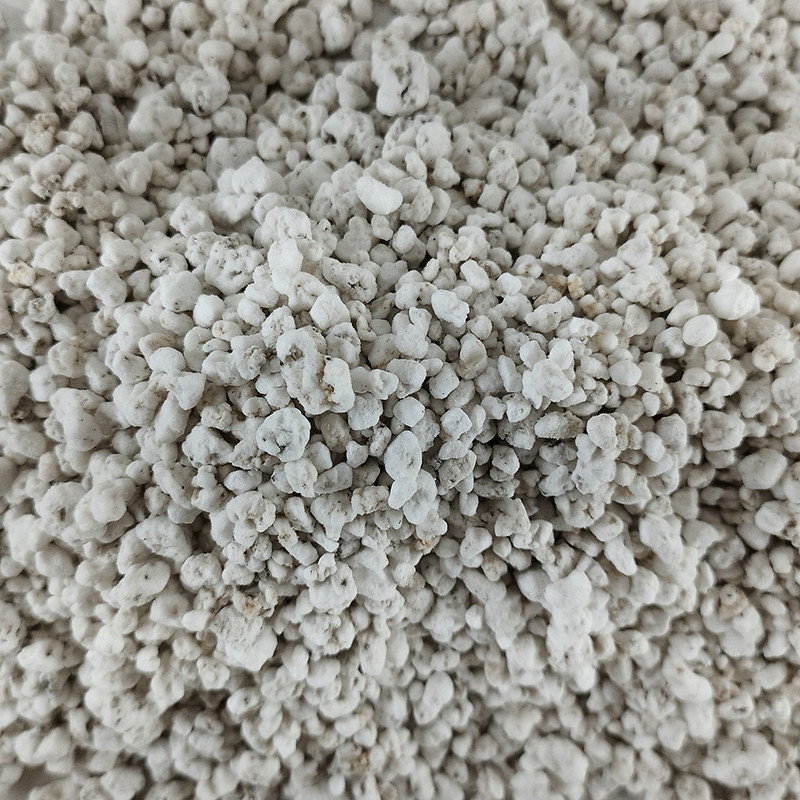 پرلیت دانه درشت رویان گل مدل BP5 حجم 5لیتر پرلیت دانه درشت رویان گل مدل BP5 حجم 5لیتر