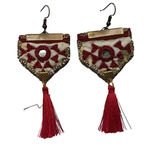 گوشواره سوزن دوزی کد B12