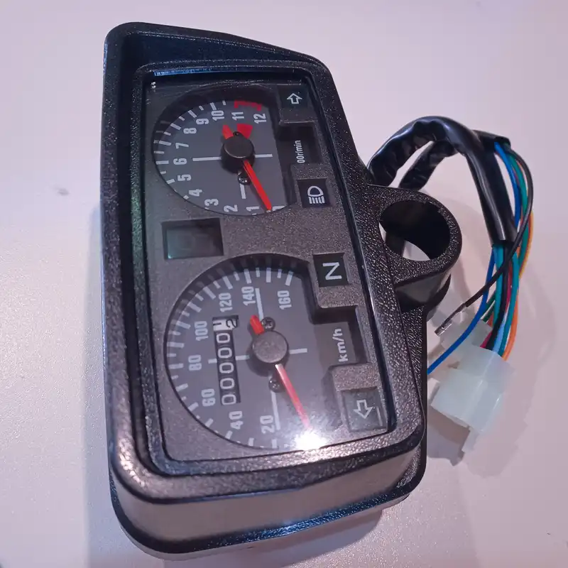 کیلومتر موتورسیکلت مدل ecco125