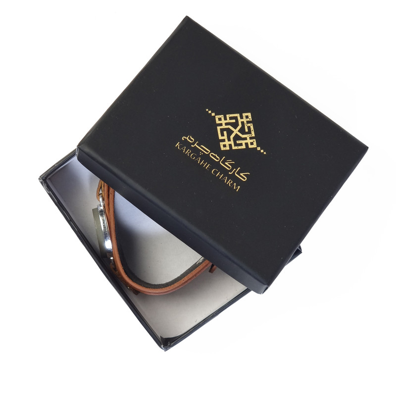 دستبند مدل چرم و سنگ طبیعی یشم طرح وان یکاد کد 108