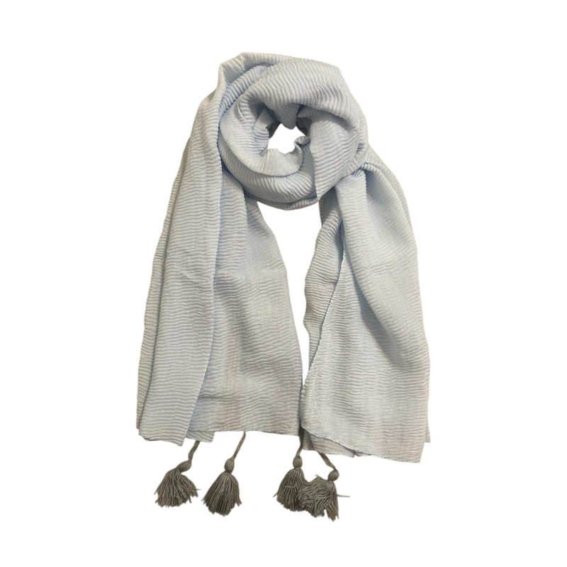 شال زنانه مدل جناقی منگوله دار کد 004689