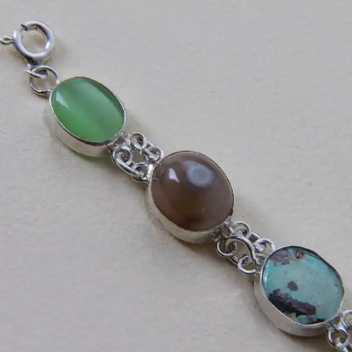 دستبند نقره زنانه مدل ام البنین کد P120