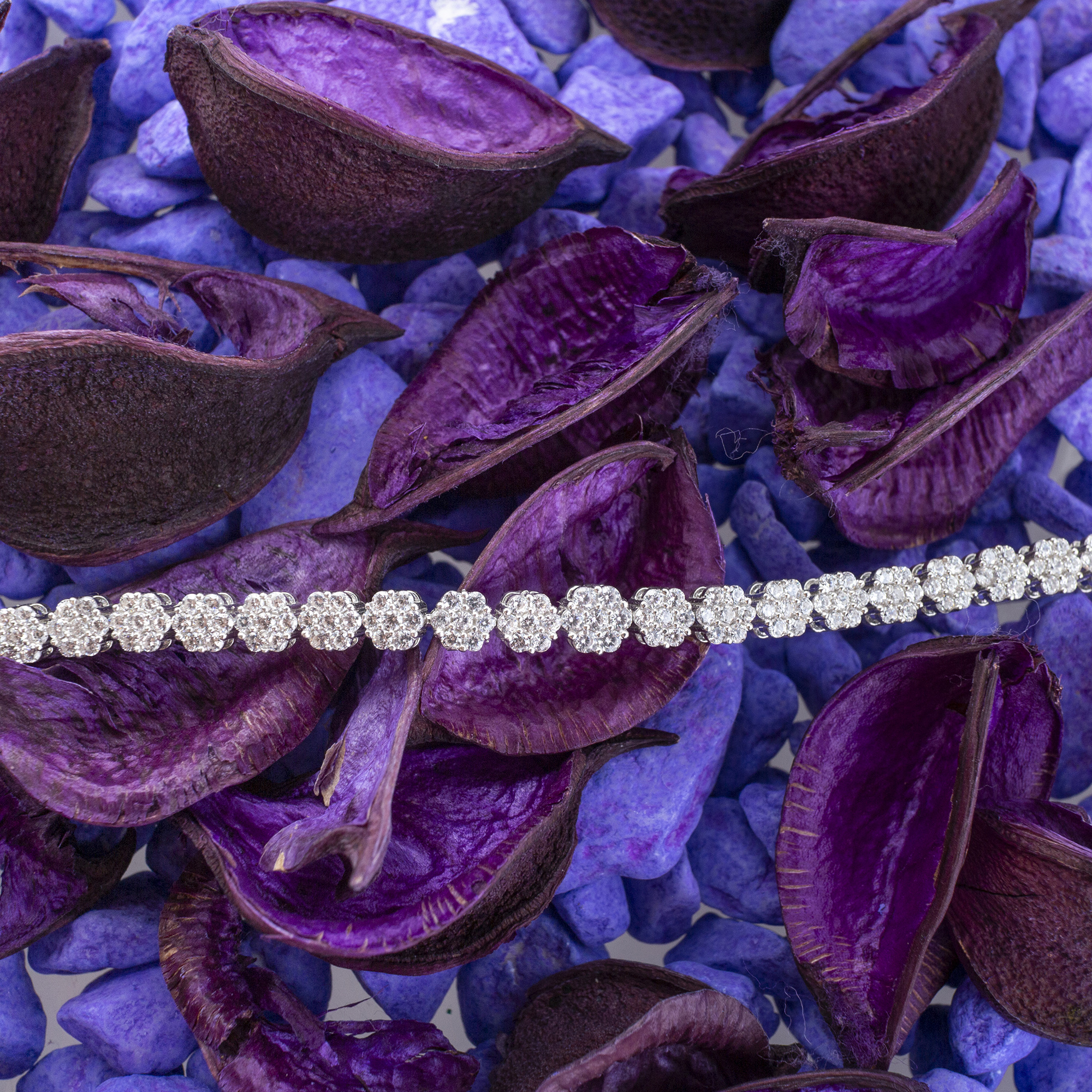 دستبند نقره زنانه مدل فلاور AMT-D035