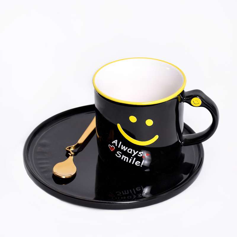 ماگ مدل ایموجی لبخند طرح Always Smile کد 613 به همراه بشقاب سرو