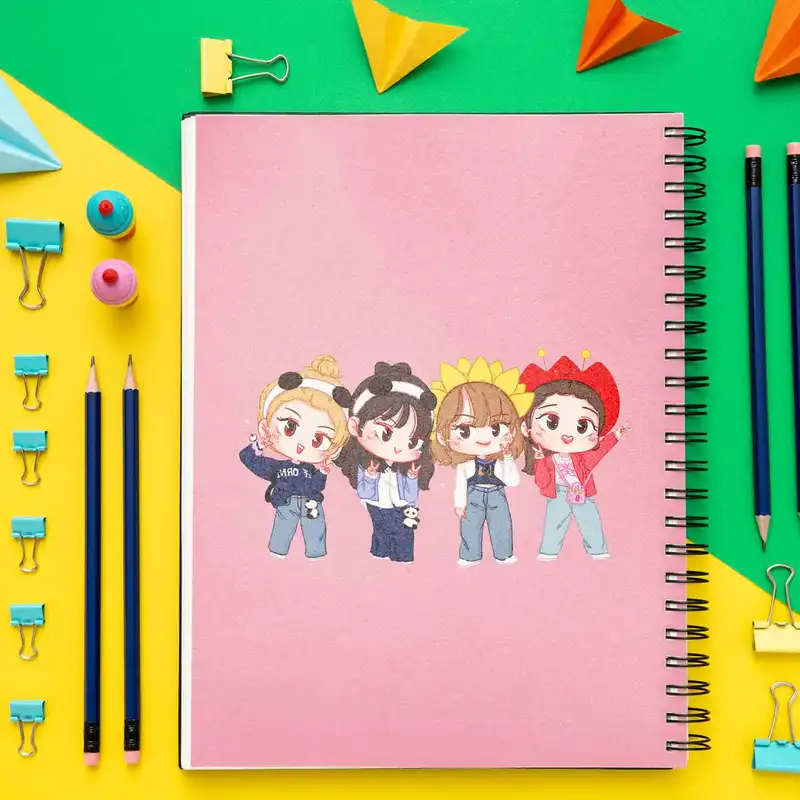 دفتر یادداشت باژیکان مدل بلک پینک کد 20111146 به همراه فتوکارت مجموعه 32 عددی