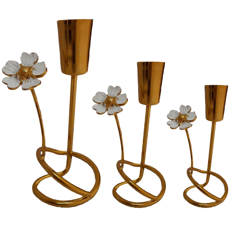 شمعدان مدل گل پنج پر کد 402 مجموعه سه عددی